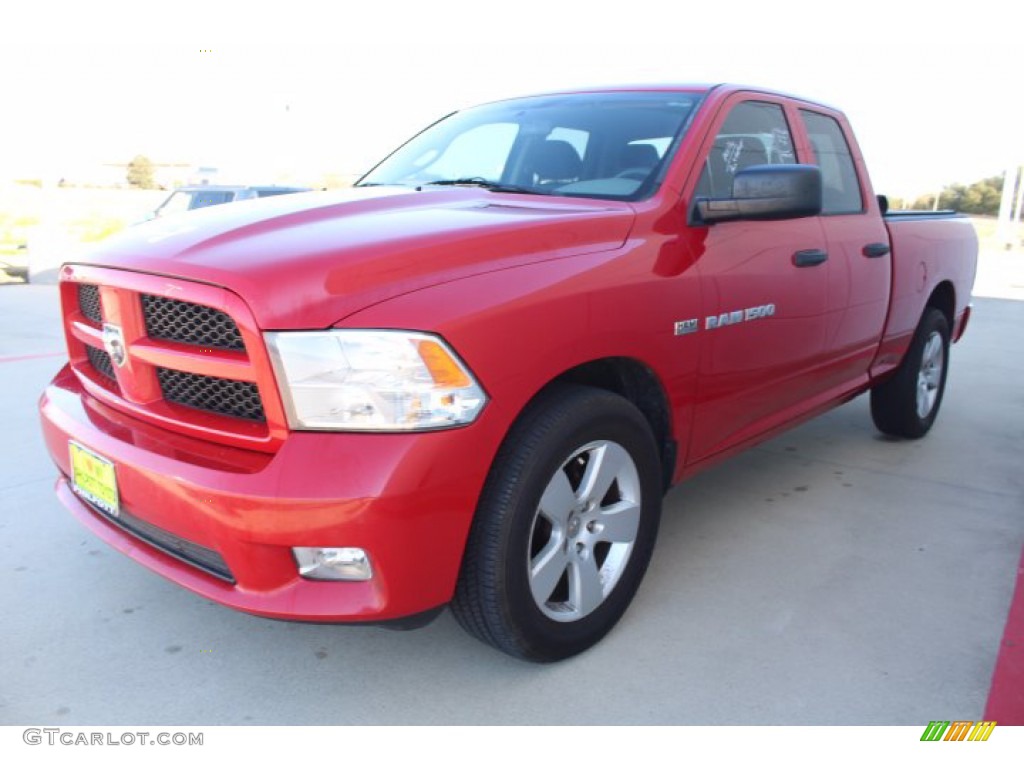 2012 Ram 1500 Express Quad Cab - Flame Red / Dark Slate Gray/Medium Graystone photo #4