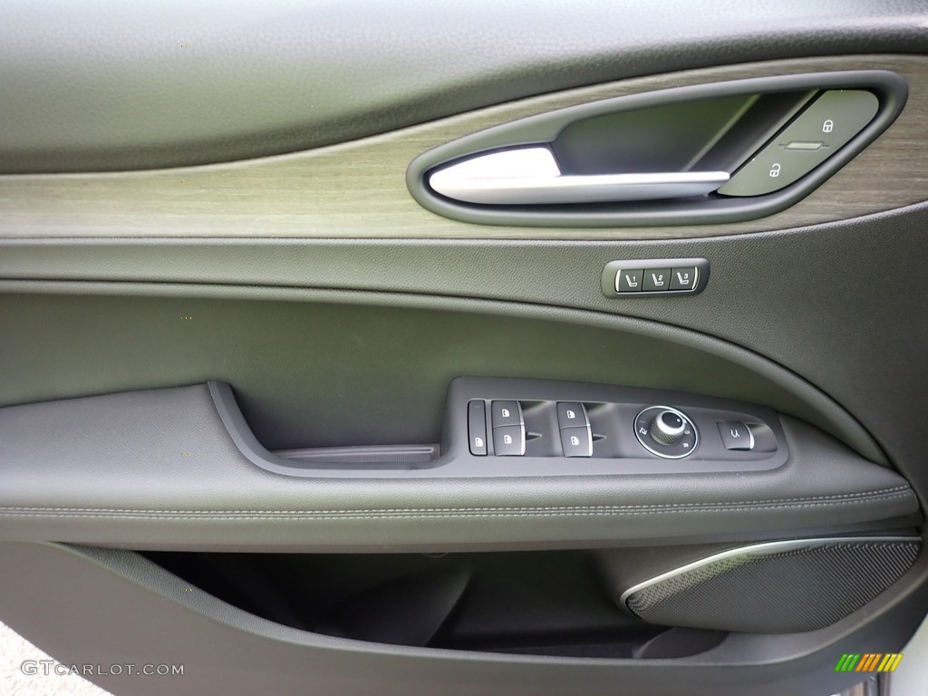 2021 Alfa Romeo Stelvio Ti AWD Door Panel Photos