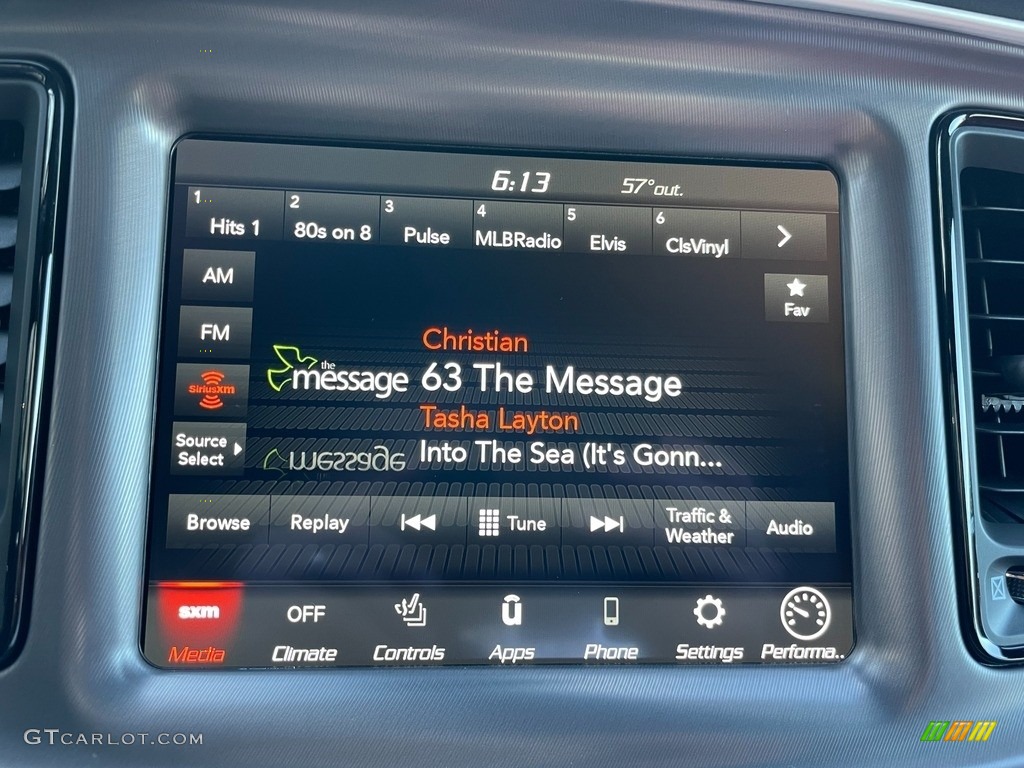 2021 Dodge Challenger R/T Scat Pack Audio System Photos
