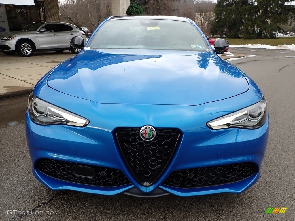 2021 Giulia TI Sport AWD - Misano Blue Metallic / Black photo #2