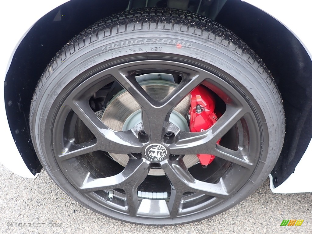 2021 Alfa Romeo Giulia TI AWD Wheel Photos