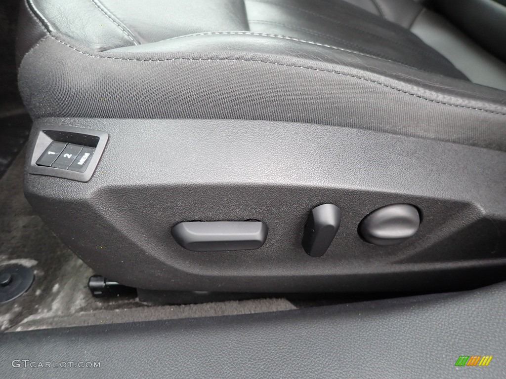 2017 Buick Regal Premium Interior Color Photos