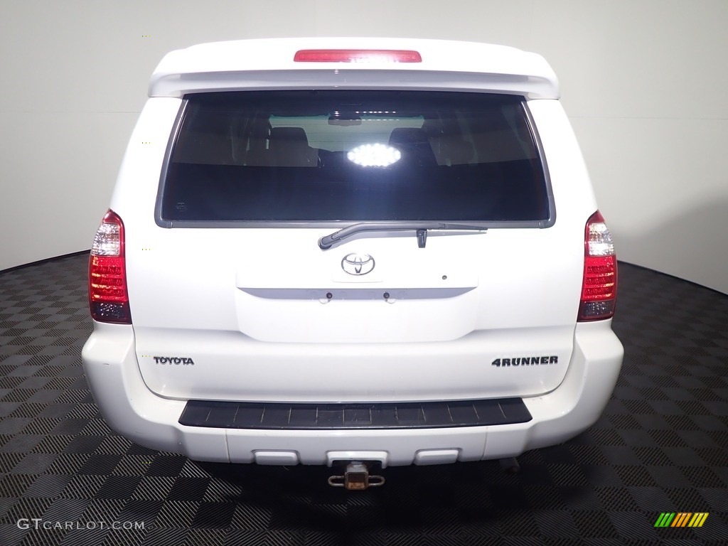 2008 4Runner Sport Edition 4x4 - Natural White / Dark Charcoal photo #13