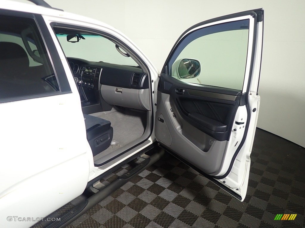 2008 4Runner Sport Edition 4x4 - Natural White / Dark Charcoal photo #38