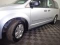 Bright Silver Metallic - Grand Caravan SE Photo No. 9