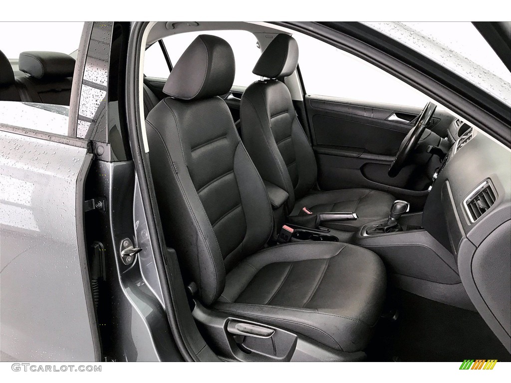 2011 Jetta SE Sedan - Platinum Gray Metallic / Titan Black photo #6