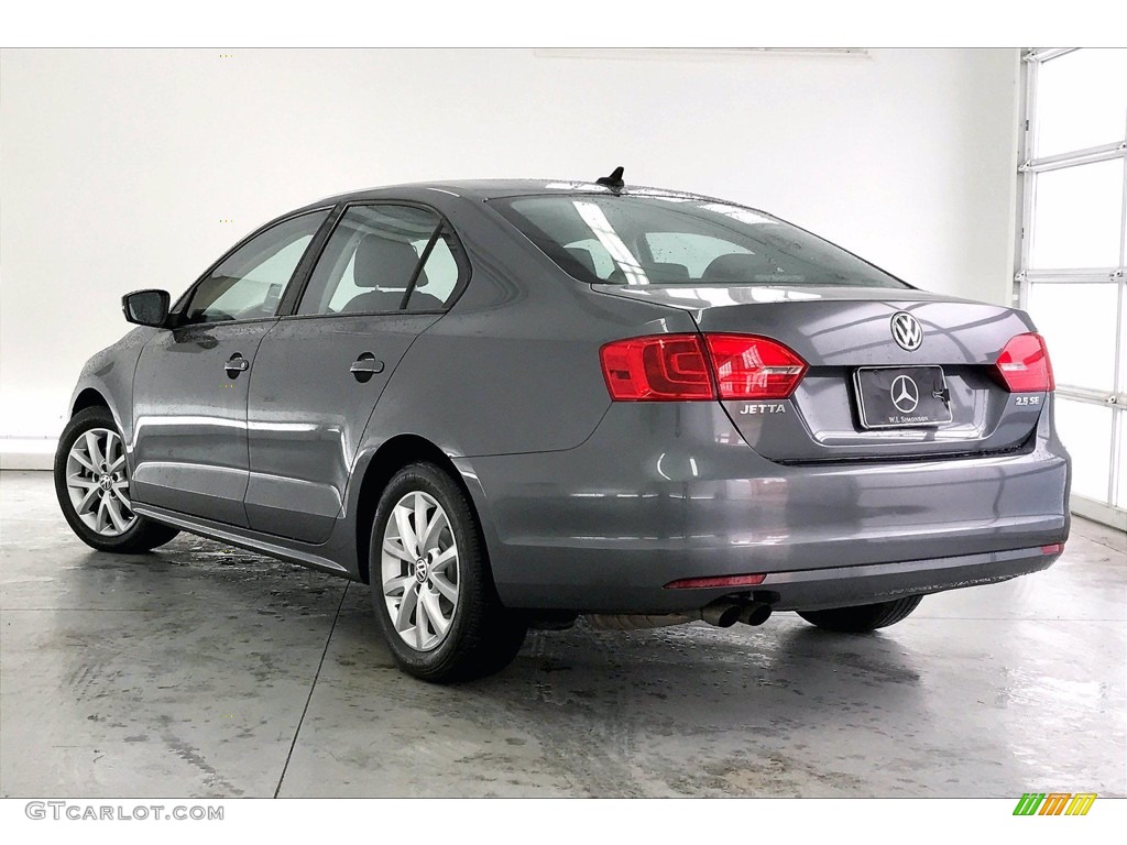 2011 Jetta SE Sedan - Platinum Gray Metallic / Titan Black photo #9