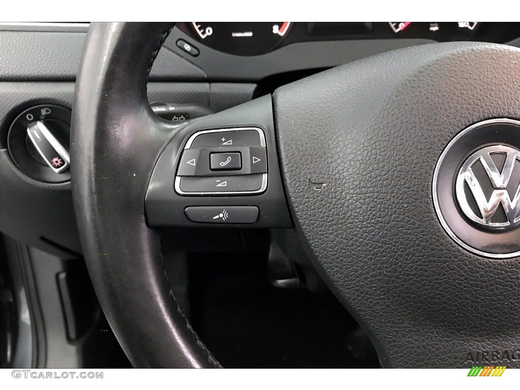 2011 Jetta SE Sedan - Platinum Gray Metallic / Titan Black photo #20