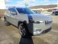 Sting-Gray - Cherokee Limited 4x4 Photo No. 3