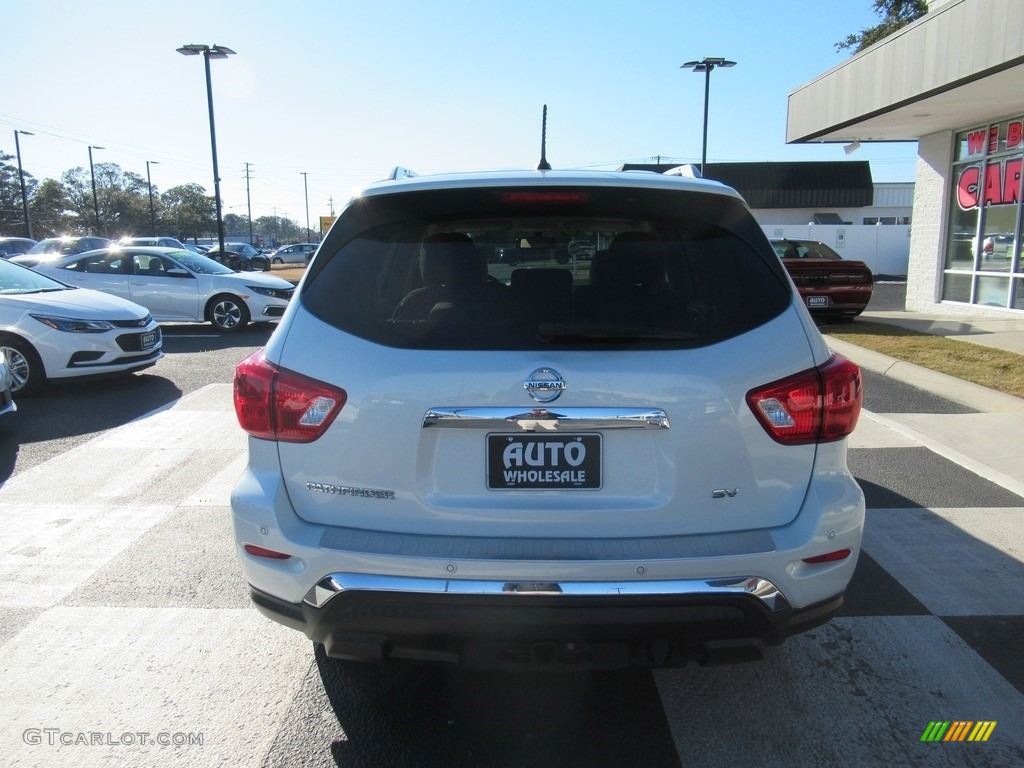 2018 Pathfinder SV - Pearl White / Almond photo #4