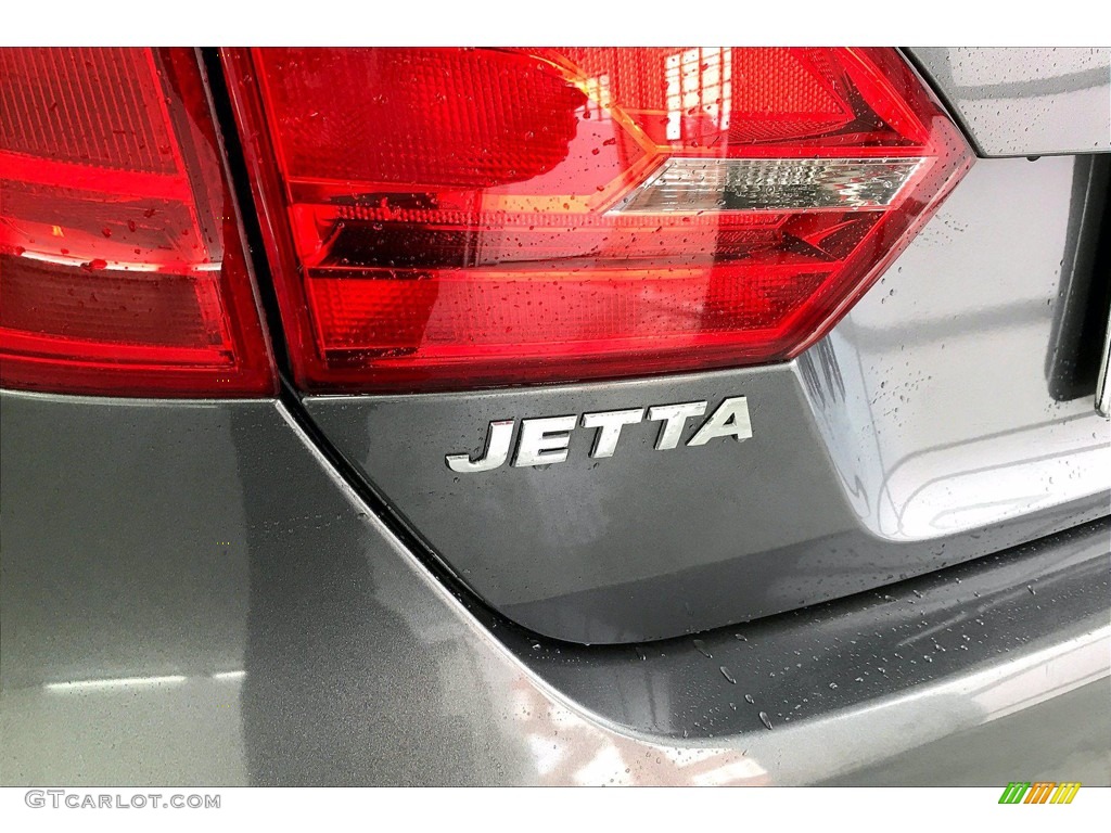 2011 Jetta SE Sedan - Platinum Gray Metallic / Titan Black photo #29