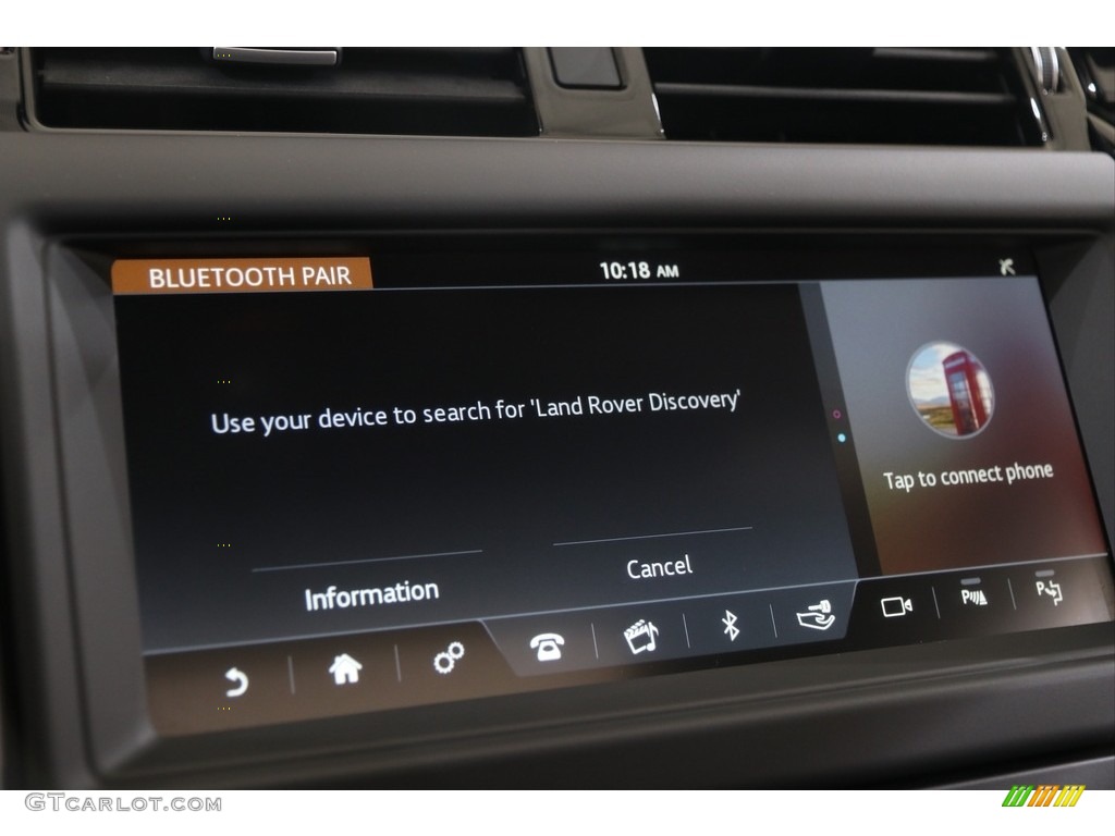 2020 Land Rover Discovery SE Controls Photo #140634926