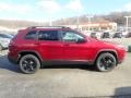 Velvet Red Pearl - Cherokee Latitude Plus 4x4 Photo No. 4