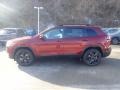 Velvet Red Pearl - Cherokee Latitude Plus 4x4 Photo No. 7