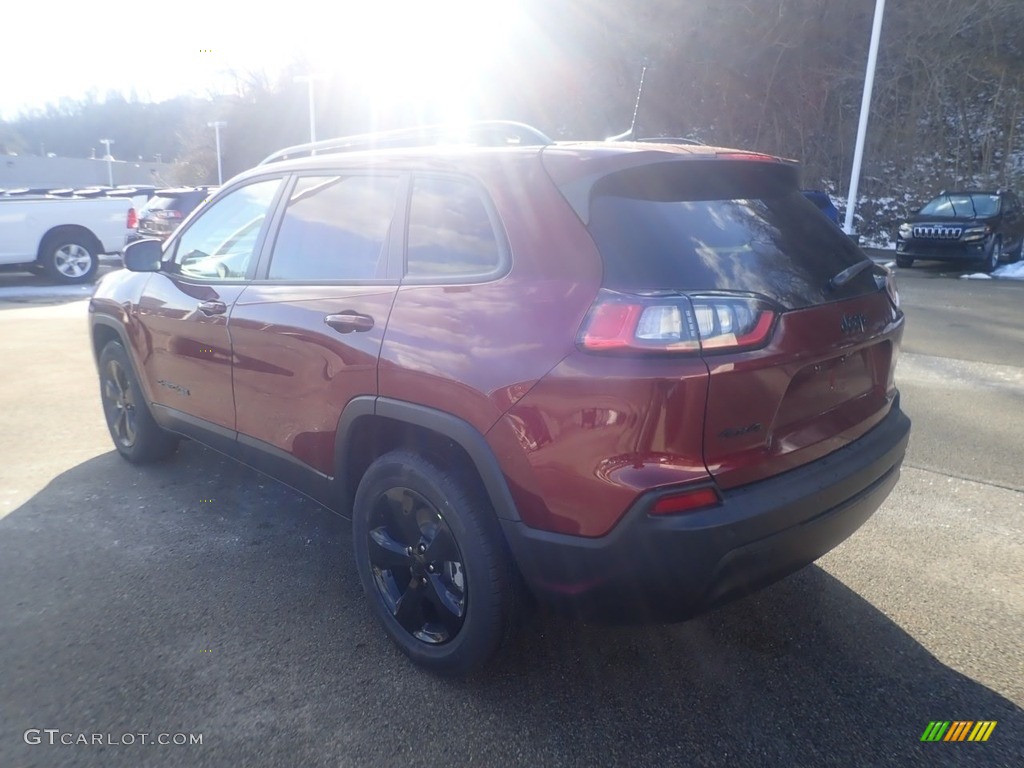 2021 Cherokee Latitude Plus 4x4 - Velvet Red Pearl / Black photo #8