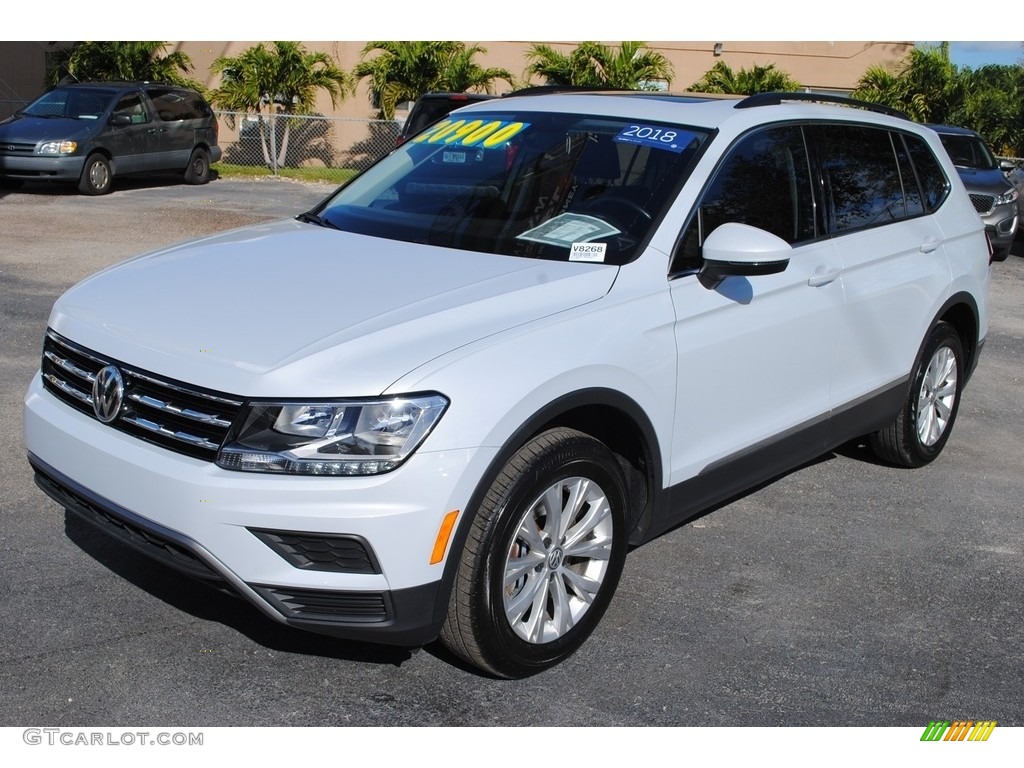 White Silver Metallic 2018 Volkswagen Tiguan SE Exterior Photo #140635976