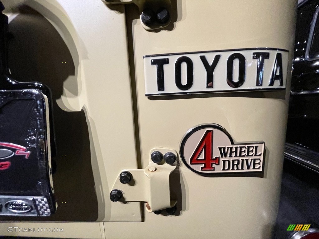1979 Toyota Land Cruiser FJ40 Marks and Logos Photo #140640590