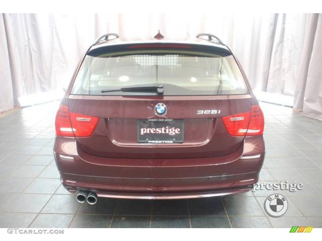 2009 3 Series 328xi Sport Wagon - Barbara Red Metallic / Beige photo #2