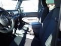 Sting-Gray - Wrangler Sport 4x4 Photo No. 12