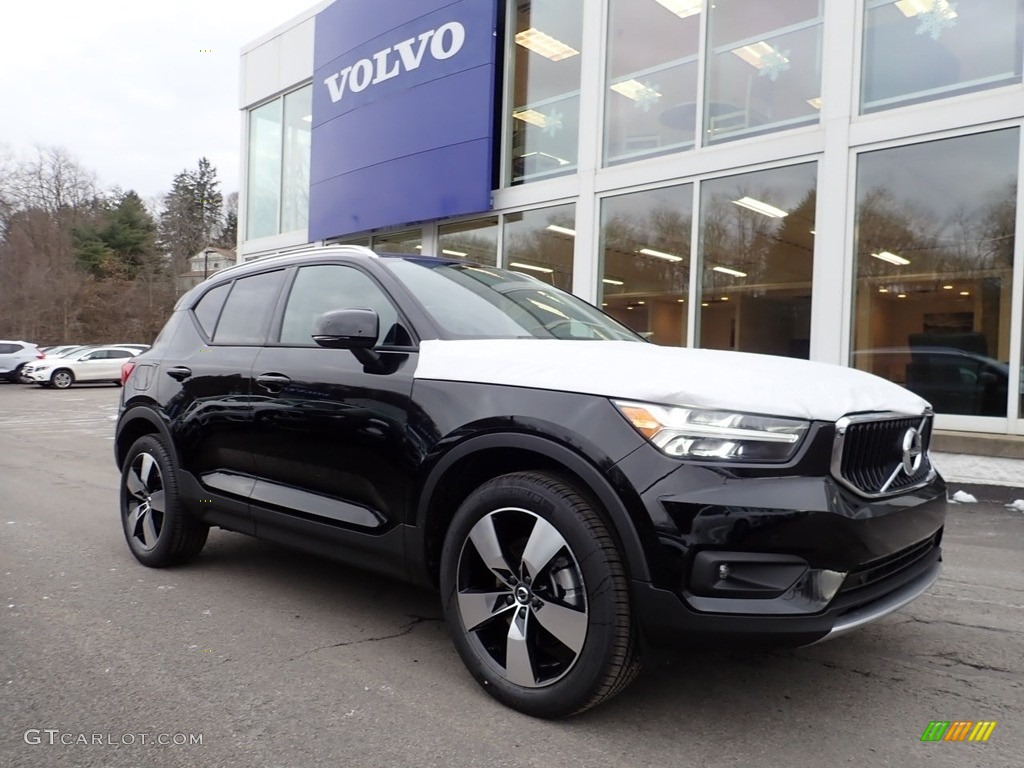 2021 XC40 T5 Momentum AWD - Black Stone / Charcoal photo #1
