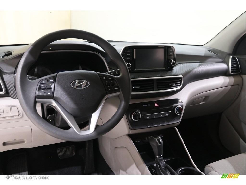 2020 Hyundai Tucson SE AWD Gray Dashboard Photo #140649612