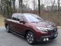 Front 3/4 View of 2019 Ridgeline RTL-T AWD