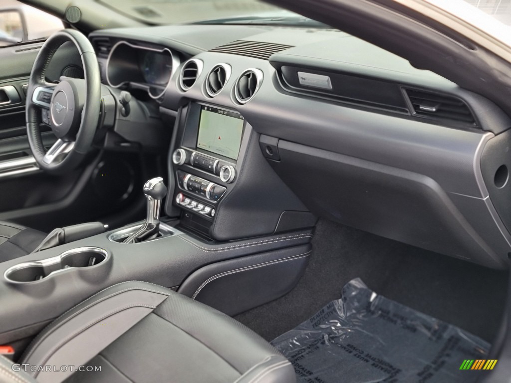 2019 Ford Mustang EcoBoost Premium Fastback Dashboard Photos