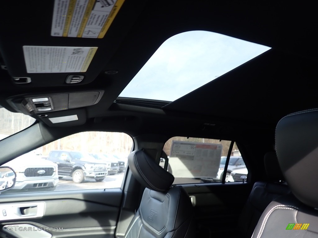 2021 Explorer ST 4WD - Star White Metallic Tri-Coat / Ebony photo #12