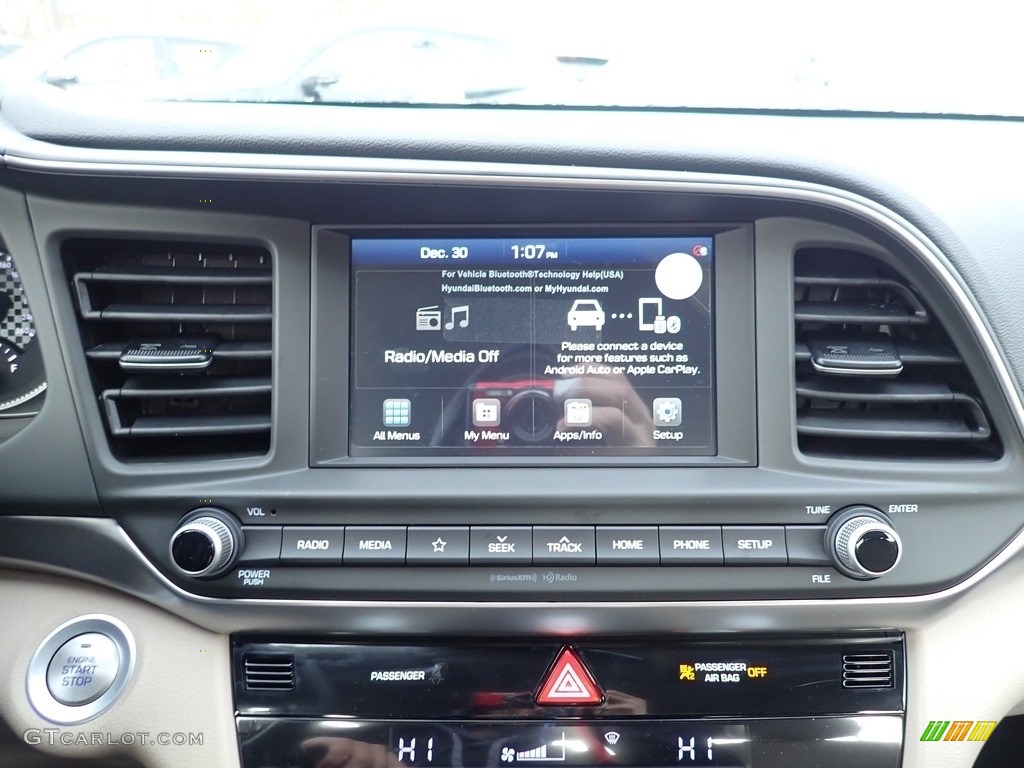 2020 Hyundai Elantra Value Edition Controls Photo #140654917