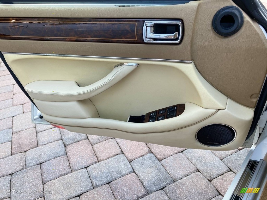 1996 Jaguar XJ XJ12 Door Panel Photos
