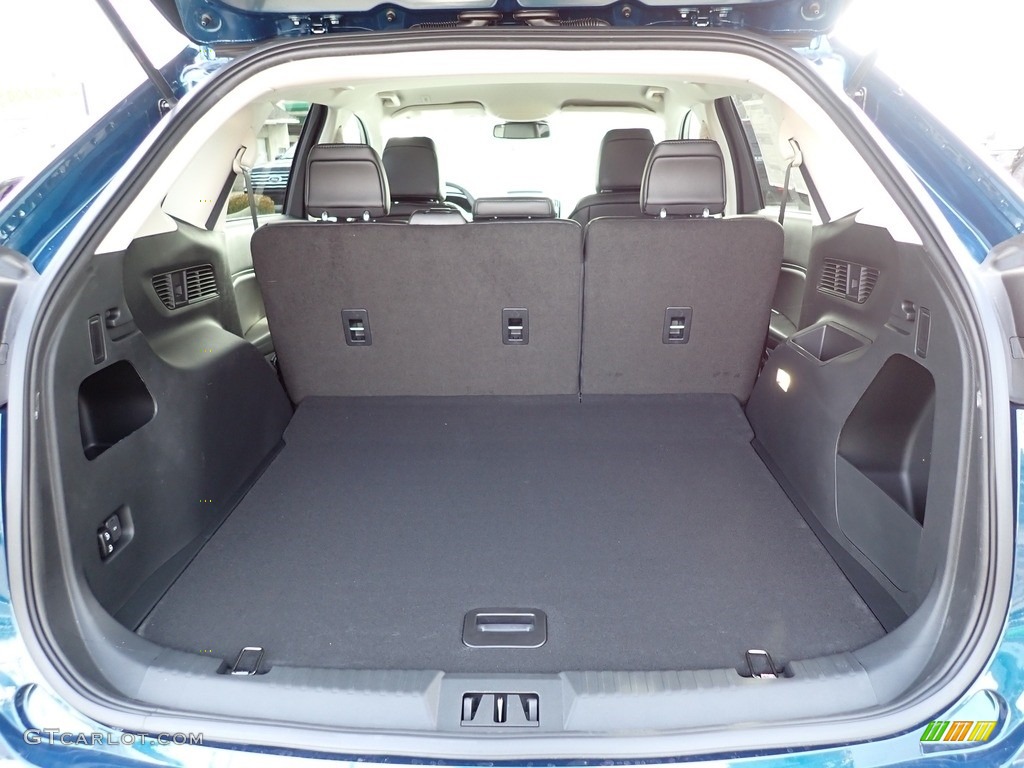 2020 Ford Edge SEL AWD Trunk Photos