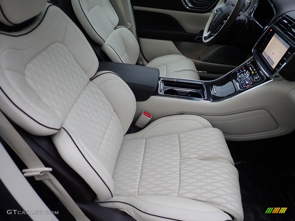 Chalet Theme/Alpine Interior 2020 Lincoln Continental Black Label AWD Photo #140656018