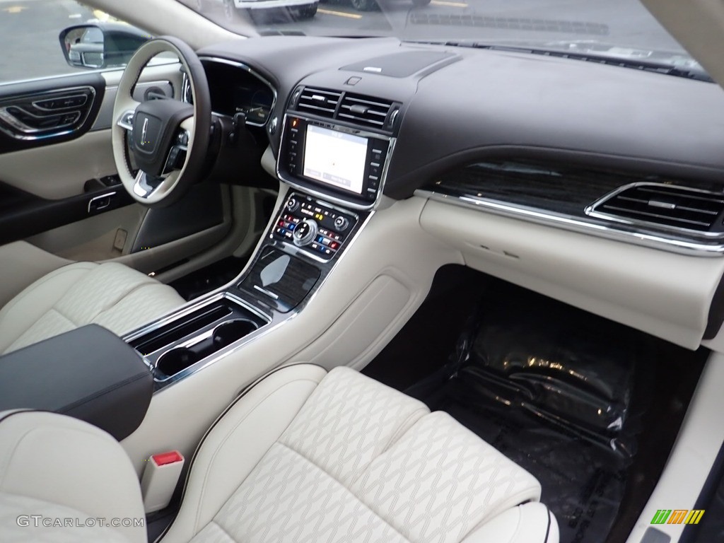 2020 Lincoln Continental Black Label AWD Chalet Theme/Alpine Dashboard Photo #140656036