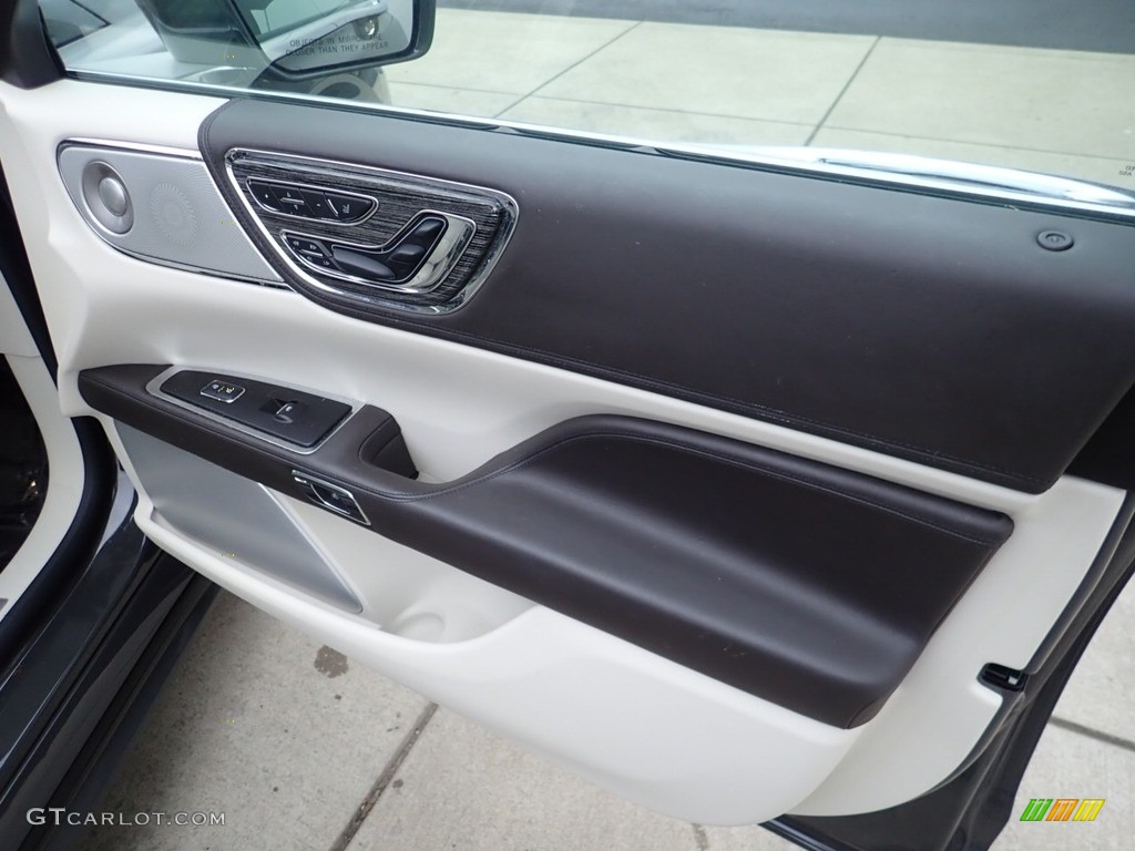 2020 Lincoln Continental Black Label AWD Chalet Theme/Alpine Door Panel Photo #140656057