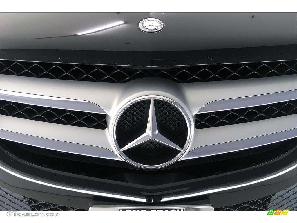 2014 GLK 350 - Black / Black photo #33