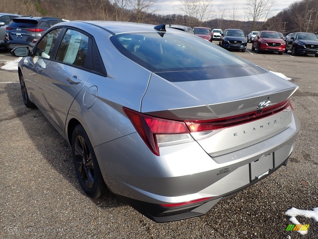 2021 Elantra SEL - Shimmering Silver Pearl / Black photo #6