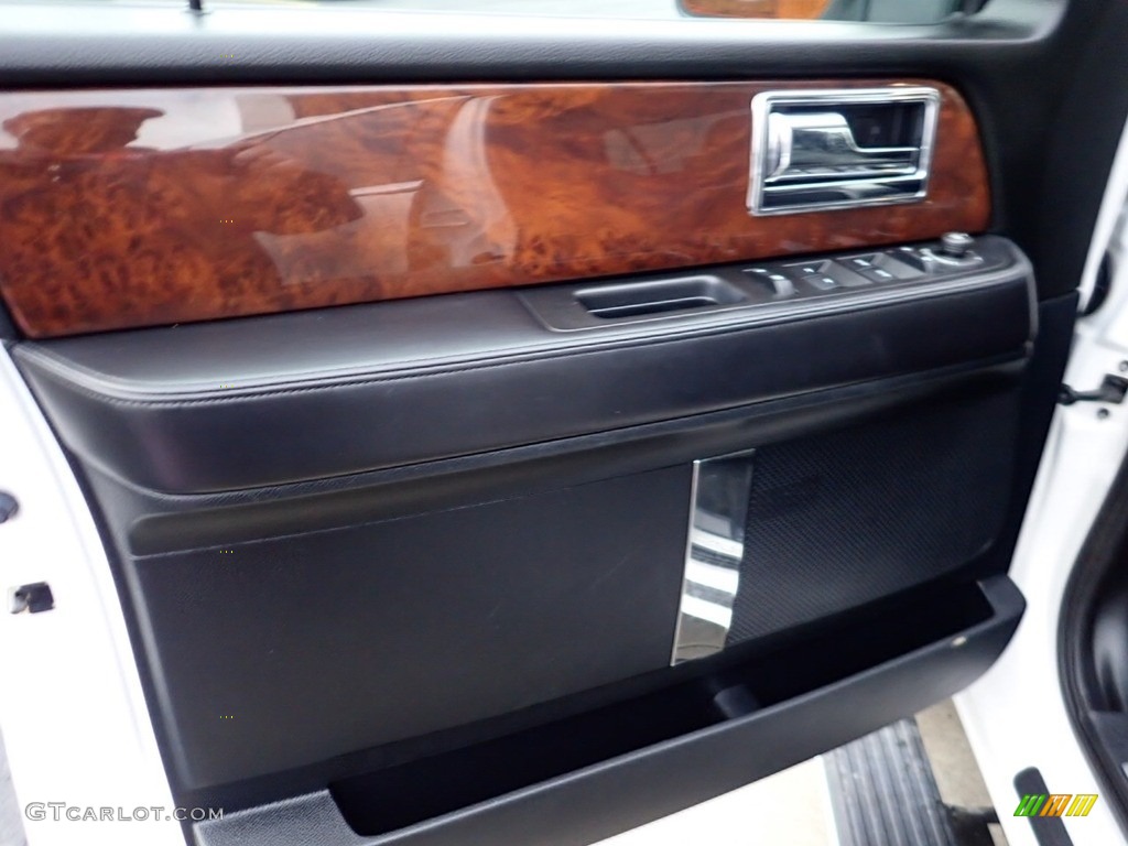 2016 Lincoln Navigator Select 4x4 Ebony Door Panel Photo #140656777