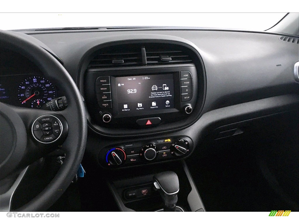2020 Kia Soul S Black Dashboard Photo #140656837