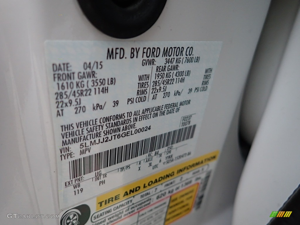 2016 Navigator Color Code UG for White Platinum Metallic Photo #140656861