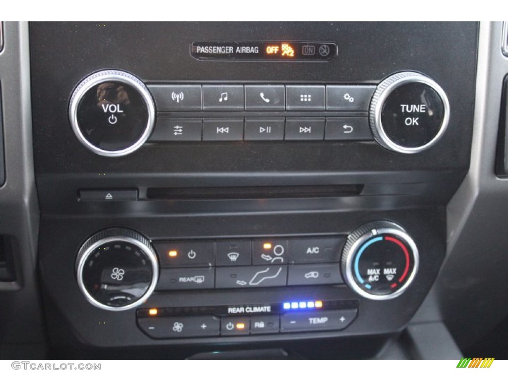 2018 Expedition XLT Max - Magnetic / Ebony photo #17
