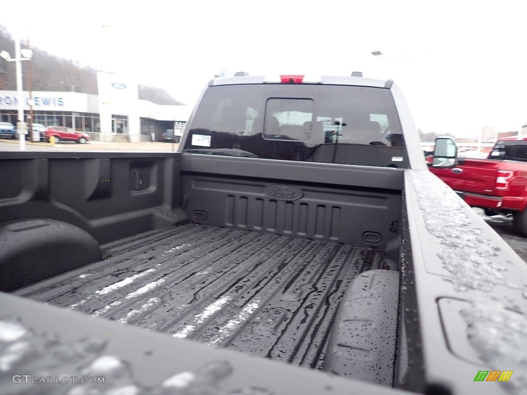 2021 F350 Super Duty XL SuperCab 4x4 - Carbonized Gray / Medium Earth Gray photo #9