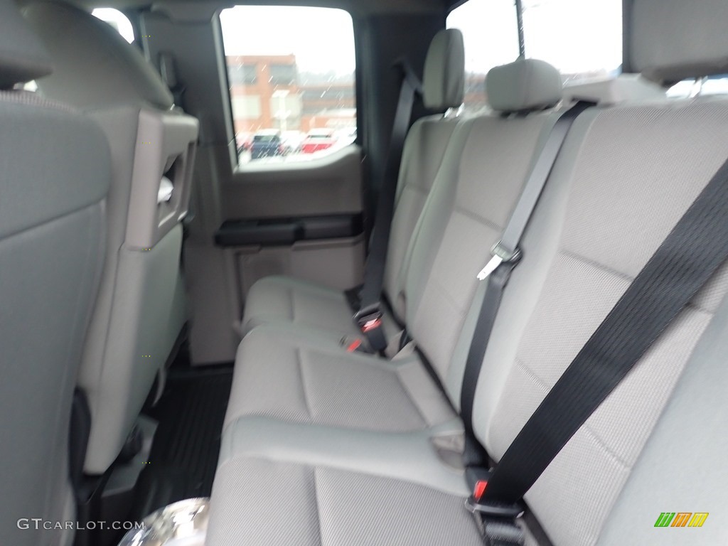 2021 F350 Super Duty XL SuperCab 4x4 - Carbonized Gray / Medium Earth Gray photo #13