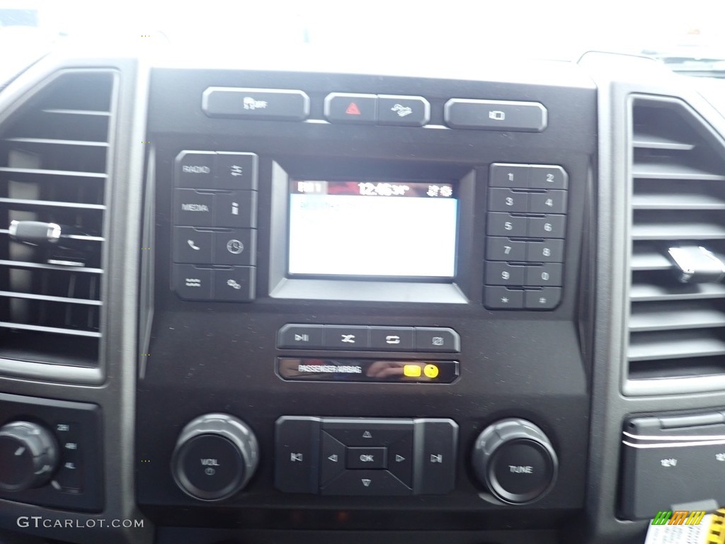 2021 F350 Super Duty XL SuperCab 4x4 - Carbonized Gray / Medium Earth Gray photo #15