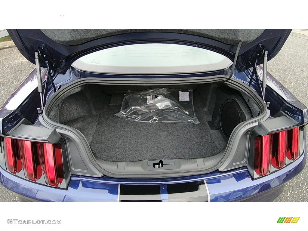 2020 Ford Mustang Shelby GT350 Trunk Photos