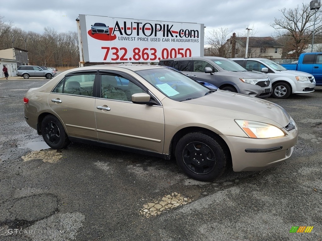 2004 Accord LX Sedan - Desert Mist Metallic / Black photo #2