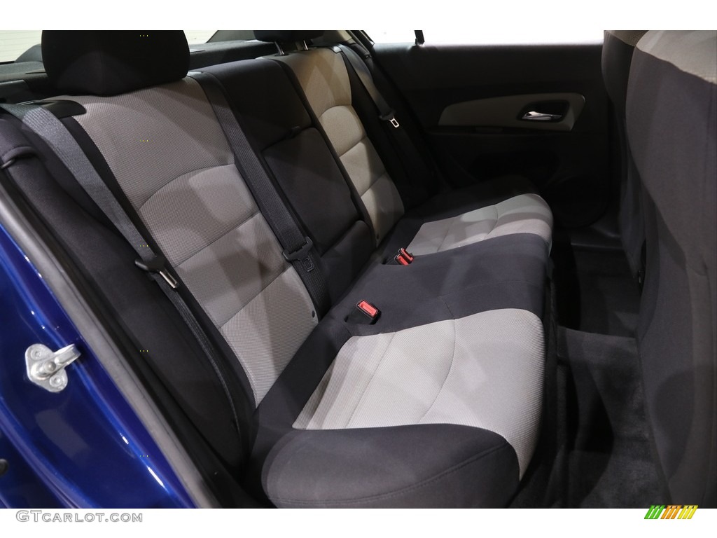 2013 Cruze LS - Blue Topaz Metallic / Jet Black/Medium Titanium photo #14