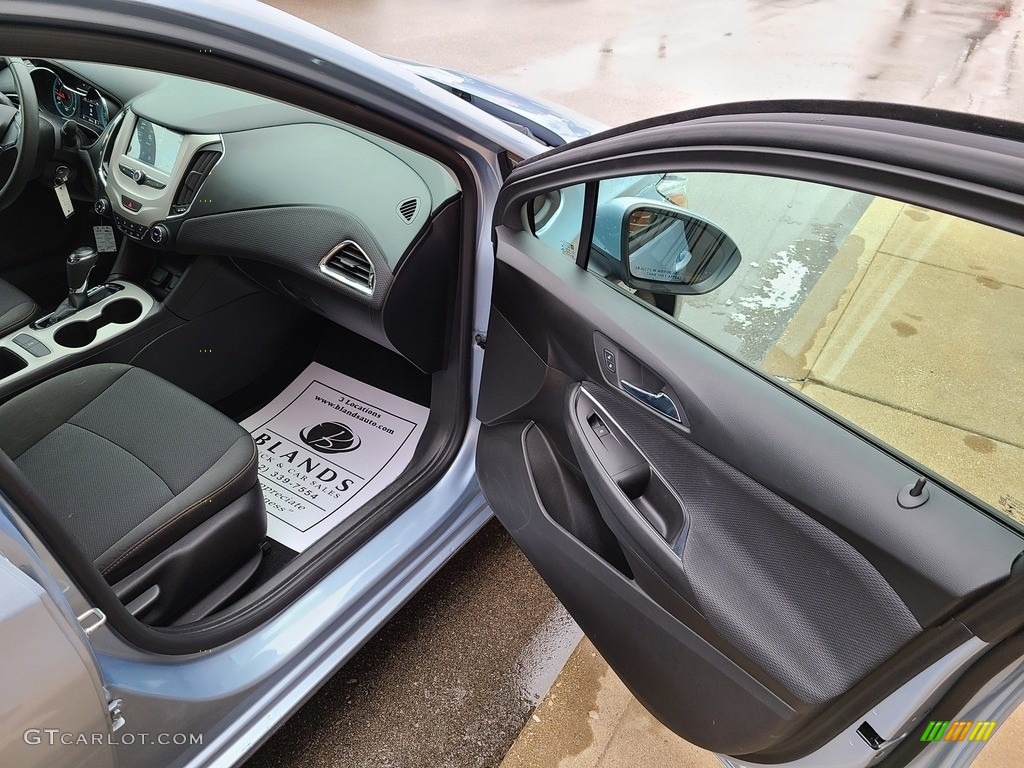 2017 Cruze LS - Arctic Blue Metallic / Jet Black photo #28