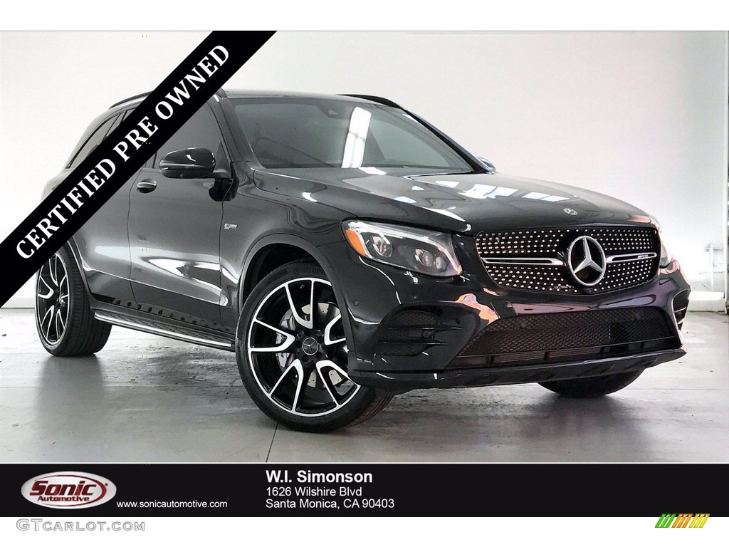 Black Mercedes-Benz GLC