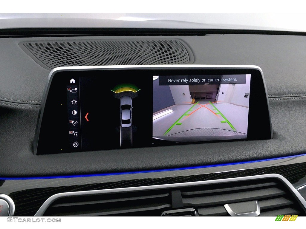 2018 7 Series 750i Sedan - Black Sapphire Metallic / Black photo #17