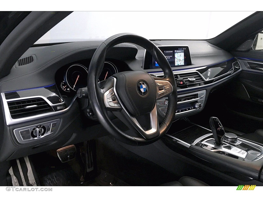 2018 7 Series 750i Sedan - Black Sapphire Metallic / Black photo #21